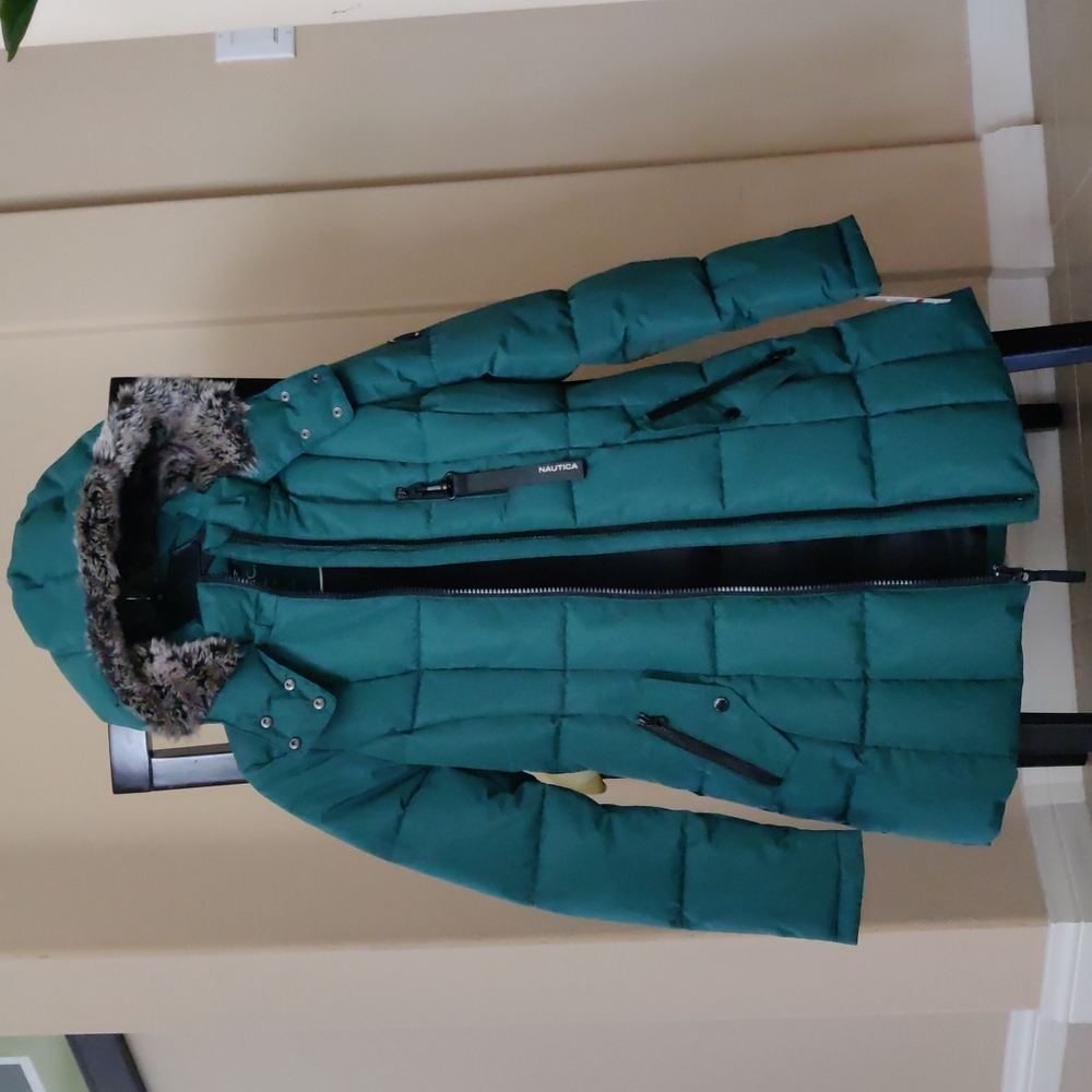 Nautica winter jacket, removal faux fur hood, three zip pockets